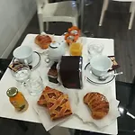 Beb House Angioino Szálloda