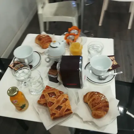 Beb House Angioino Hotel