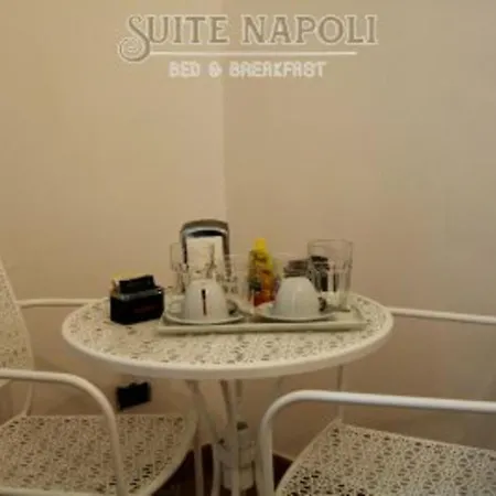Beb House Angioino 3*