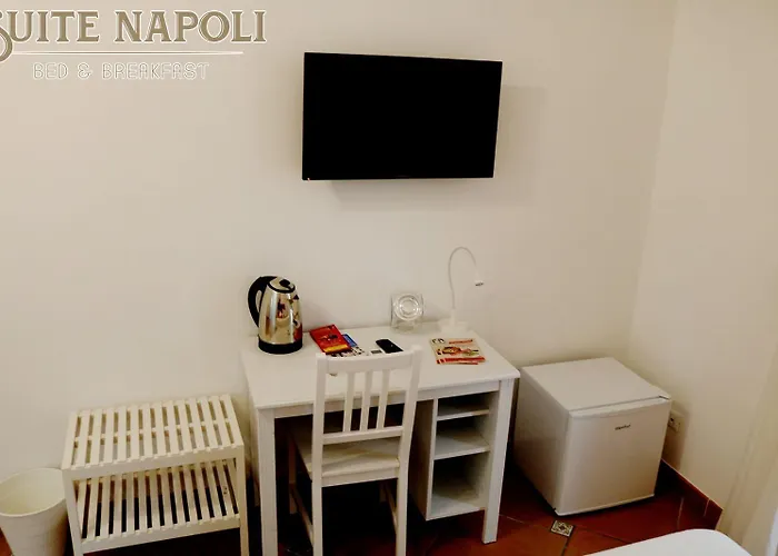 Hotel Beb House Angioino 3*