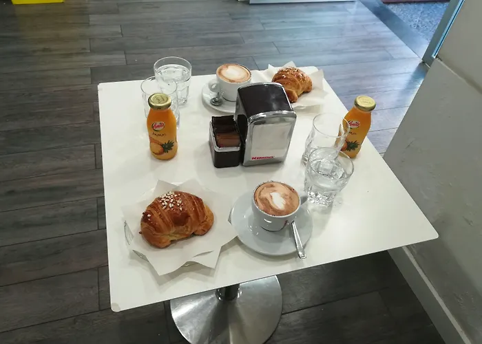 Beb House Angioino Hotel