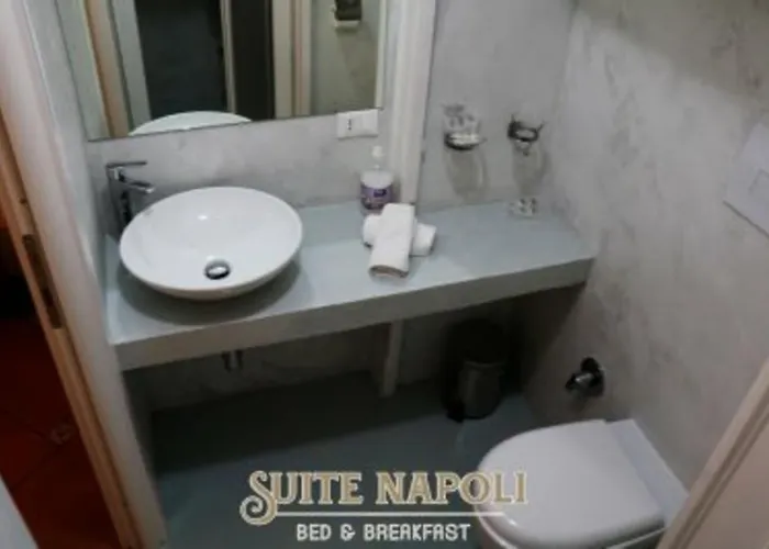 Beb House Angioino Hotel 3*