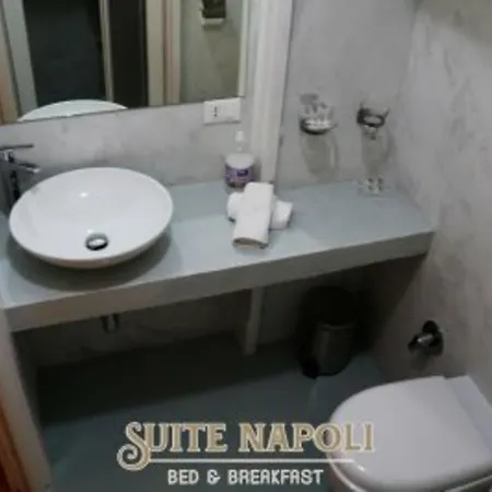 Beb House Angioino Отель 3*